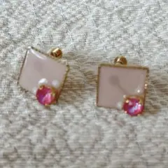 正方形イヤリング