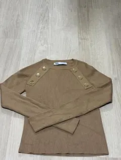 zara リブニット　ゴールドボタン M
