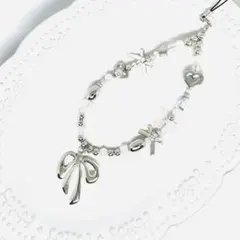 ハンドメイド 韓国風 ビーズストラップ　シルバー　ホワイト