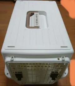 中型犬用 エアトラベルキャリー Mサイズ ATC-670 ホワイト IRISのサムネイル