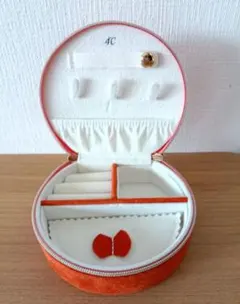 4℃　ジュエリーポーチ　ジュエリーケース　携帯用　トラベル ポーチ アクセサリー