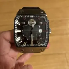 スクエア型 ブラック シルバー 時計