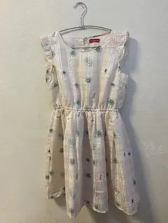 【2/28まで掲載】アース　フラワープリント ノースリーブワンピース