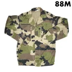 Item thumbnail for item 76afc5a9-f2f8-422f-8a8d-8551dd1891f9