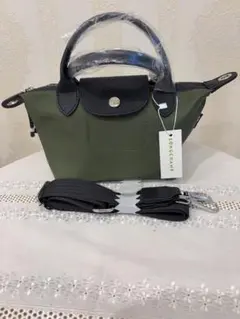 LONGCHAMP ショルダーバッグ カーキのサムネイル