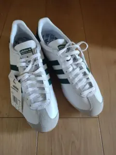 2005  カントリー OG 白×緑 US8.5 新品 2005 adidas カントリー OG 白×緑 US8.5 新品 - メルカリ