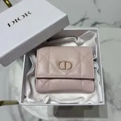 【新品未使用】Dior Caro Hibiscus クリスタル ウォレットのサムネイル