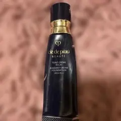 プロフ必読‼️クレ•ドポーボーテ タンクレームエクラn ベージュオークル20