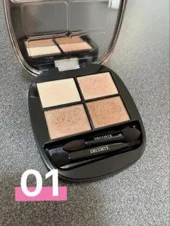 DECORTÉ スキングロウ デザイン アイパレット 01 Rosy Brown