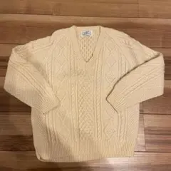 100%ウール Vネック ケーブル編みセーター
