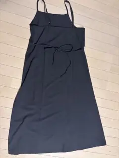 ブラックキャミワンピース