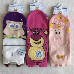 トイストーリー　キャラクターソックス　23〜25㎝　2
