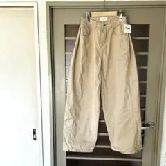 FOLLOWIN イージーパンツ　新品