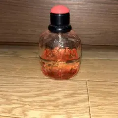 YSL イヴ・サンローランPARIS オードトワレ　サンローラン　香水