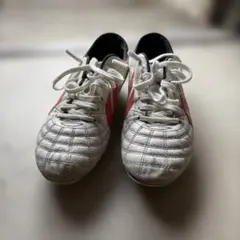 山*ん様 ヤスダ　サッカーシューズ ホワイト/レッドのサムネイル