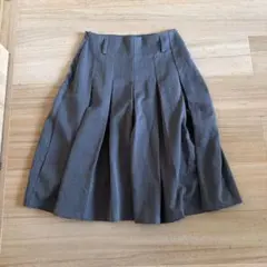 グレー プリーツスカートのサムネイル