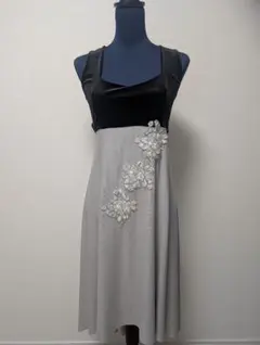 ぺ*ト様 【タンゴドレス】スリーブレスドレス 黒とグレー刺繍