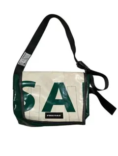 FREITAG メッセンジャーバッグ