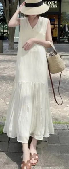 アイボリー プリーツ キャミワンピース ロング丈