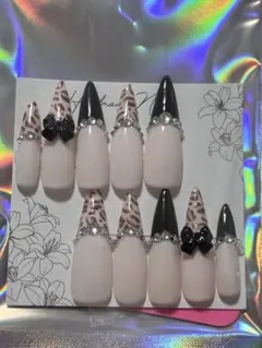 こ*め様 ハンドメイド ネイルチップ ヒョウ柄 リボン
