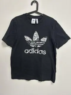 adidas オリジナルカモフラージュロゴ Tシャツ