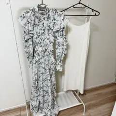SNIDEL フリル ワンピース トワルドジュイ 長袖 サイズ0 インナー付き