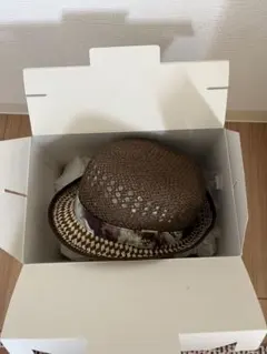 Item thumbnail for item 05e61b9a-be20-47c5-840a-ce9c99d3f95a