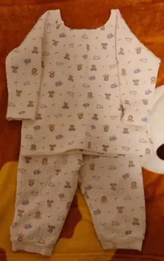 アカチャンホンポ アニマル柄 動物柄 パジャマ　90cm