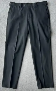 ユニクロ　スマートスリムフィットパンツ　ブラック　ウエスト82センチ