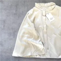 Bonlecill noir　フリルカラーブラウス　フレア袖