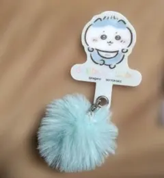 ハチワレ　Chiikawa Baby　ぽんぽんチャーム付きフォンタブ　ノベルティ