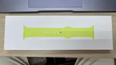 「半額」AppleWatch純正バンド未使用 2025最新色S/Mサイズ