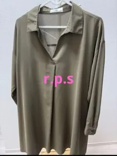 【美品】r.p.sカーキシャツワンピース フリーサイズ　サラッと生地のサムネイル