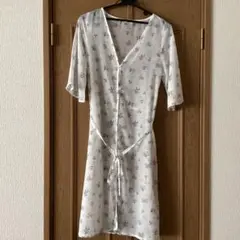 花柄ホワイトシフォンカーディガンのサムネイル