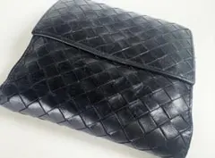 ボッテガヴェネタ イントレチャート 二つ折り財布 ブラック 使用感あり