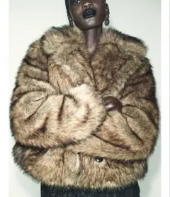 タグ付き新品★ZARAのショートフェイクファーコート★XLサイズ★ブラウン色