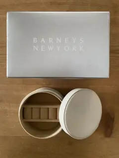 バーニーズニューヨーク　ジュエリーボックス