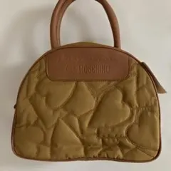 レア　希少　モスキーノ　ハートキルティングバッグ　ハートチャーム付き