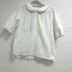 I am I レース　半袖ブラウス　2枚襟　お化けボタンのサムネイル
