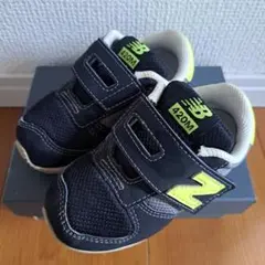 New Balance 420M ベビーシューズ 黒/グレー/黄緑