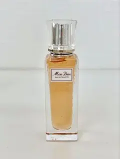 Miss Dior オードゥ トワレ ローラーパール 20mL