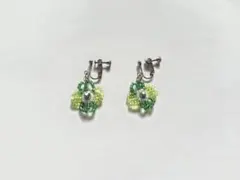 四つ葉のクローバー イヤリング ハンドメイド