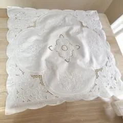 横浜元町 近沢レース店花柄刺繍テーブルクロスとナプキンセット - メルカリ