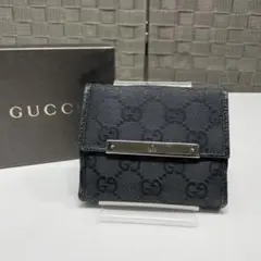 マ*Ⓡ様 GUCCI ブラック GGパターン 二つ折り財布