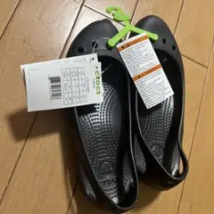 クロックス カディ ササリー ウェッジサンダル W5 ブラック - メルカリ