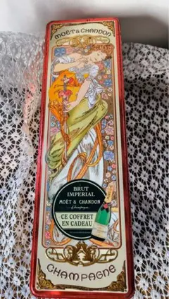 2025年最新】モエ ミュシャの人気アイテム - メルカリ