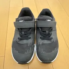 NIKE STAR RUNNER ブラックスニーカー
