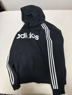 adidasアディダス プルオーバースリーストライプパーカー　4XO