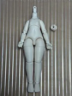 TinyFox 1/6 白巧肌 ボディ　ネックバックル付き