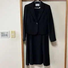 13号 ブラックフォーマル スーツ 喪服 大きいサイズのサムネイル